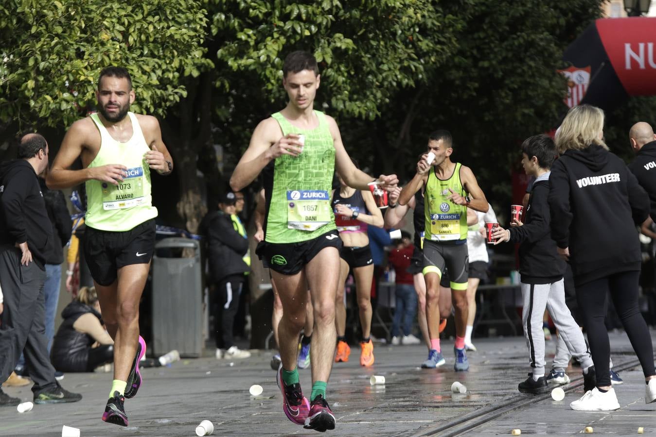 Participantes en el Zurich Maratón de Sevilla 2023