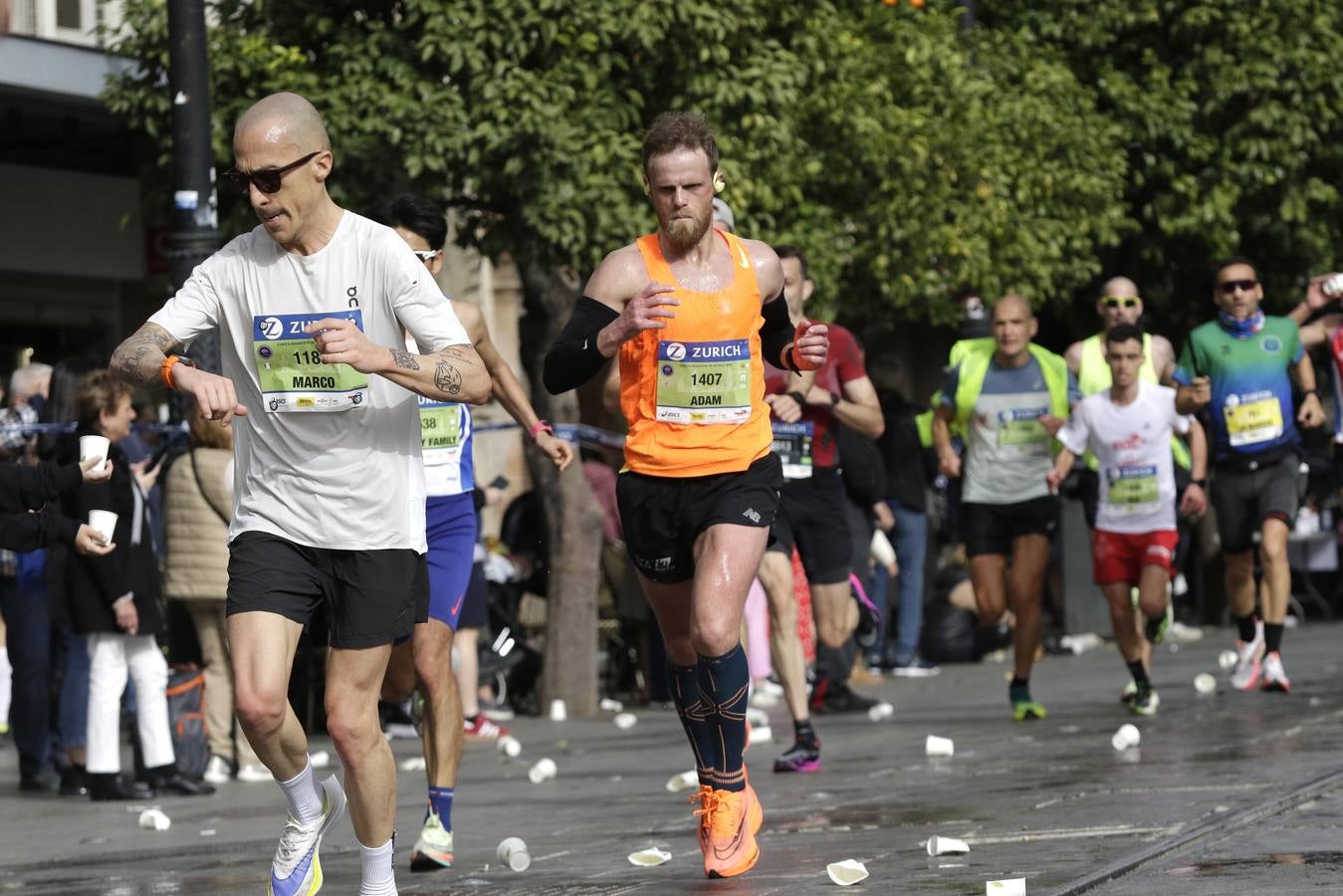 Participantes en el Zurich Maratón de Sevilla 2023