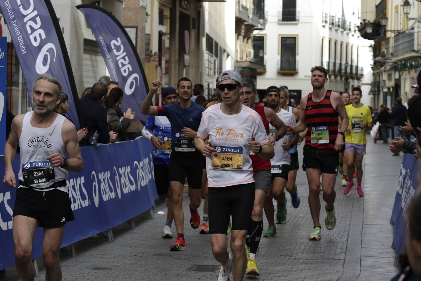 Participantes en el Zurich Maratón de Sevilla 2023