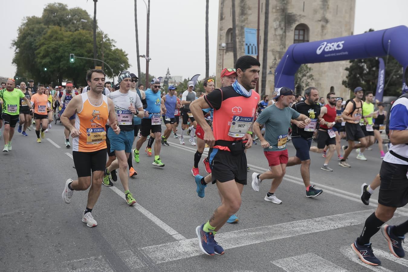 Participantes en el Maratón de Sevilla 2023