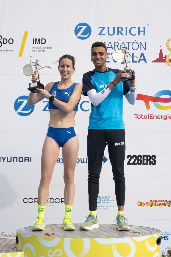 Diferentes momentos del Zurich Maratón Sevilla 2023