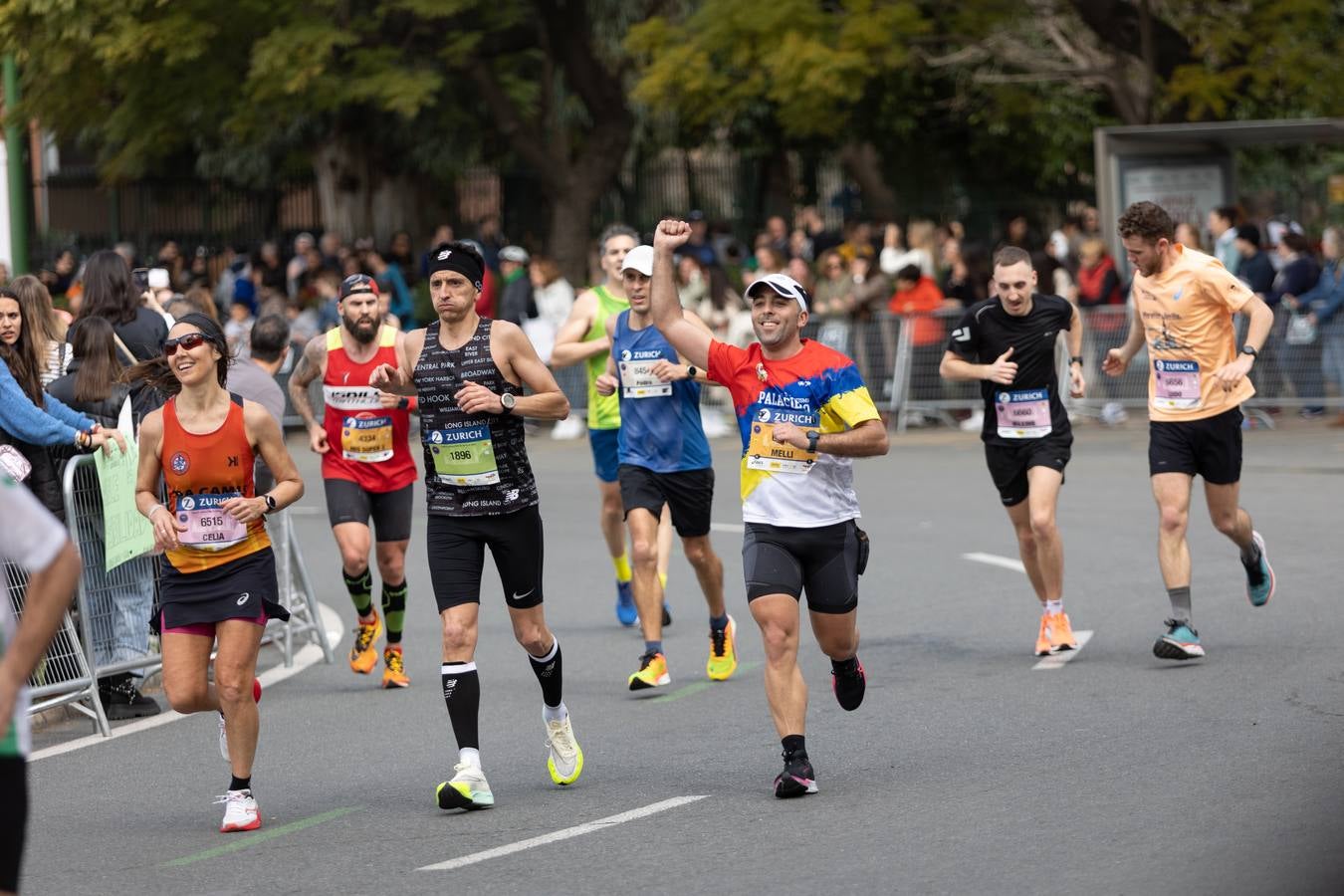 Diferentes momentos del Zurich Maratón Sevilla 2023