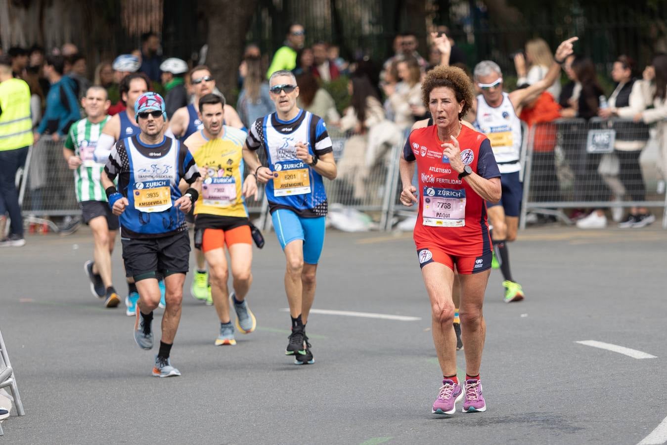 Diferentes momentos del Zurich Maratón Sevilla 2023