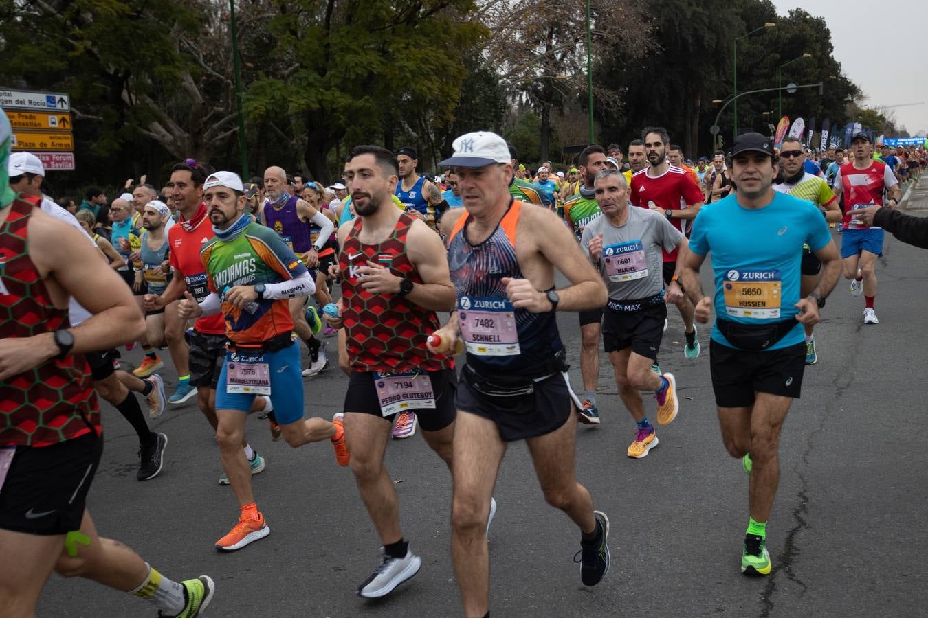 Diferentes momentos del Zurich Maratón de Sevilla 2023