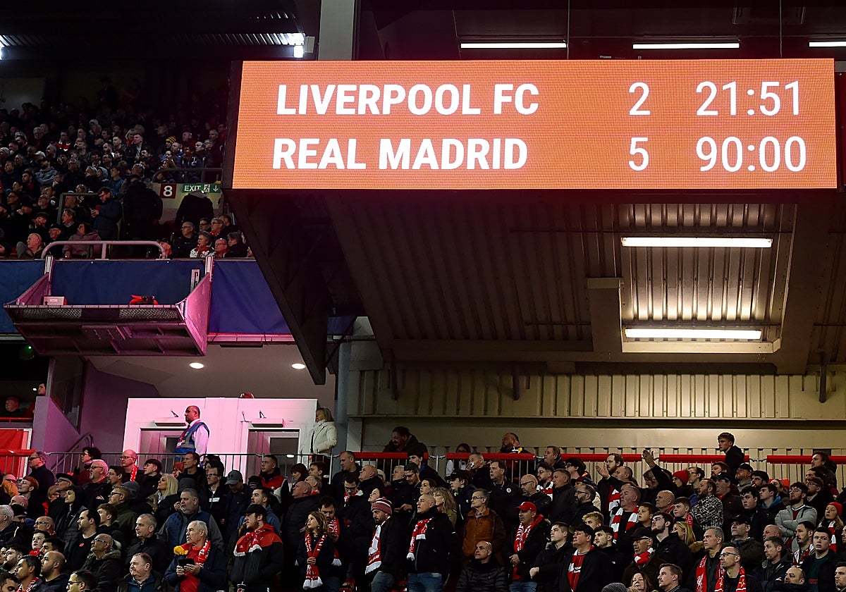 El marcador refleja el abultado resultado del Liverpool - Real Madrid