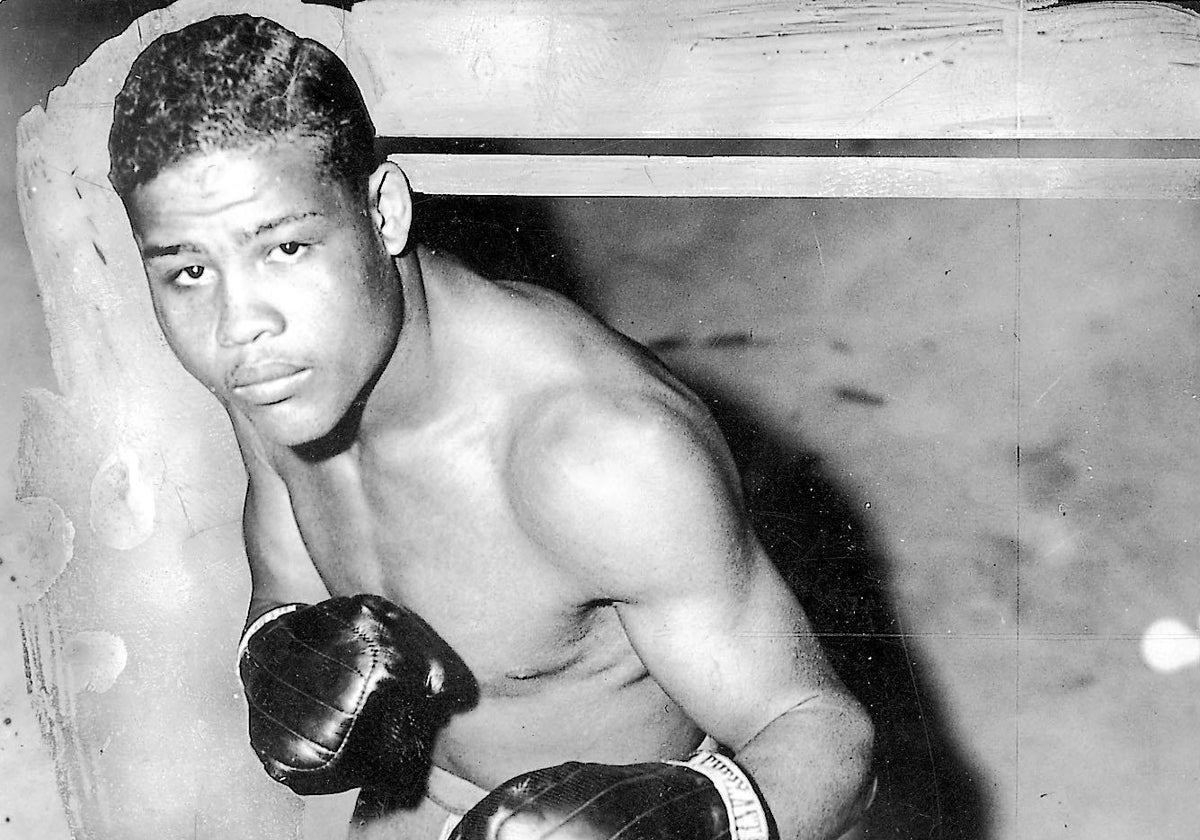 Joe Louis decidió retirarse en 1949