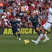 El grosero error de Trejo e Isi al lanzar un penalti que cuesta dos puntos al Rayo