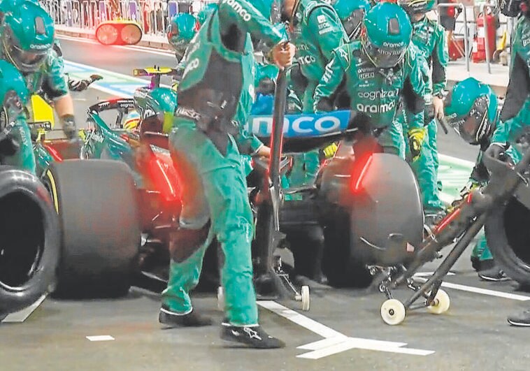 Así fue el fallo de un mecánico que estuvo a punto de arruinar la carrera de Alonso en Arabia