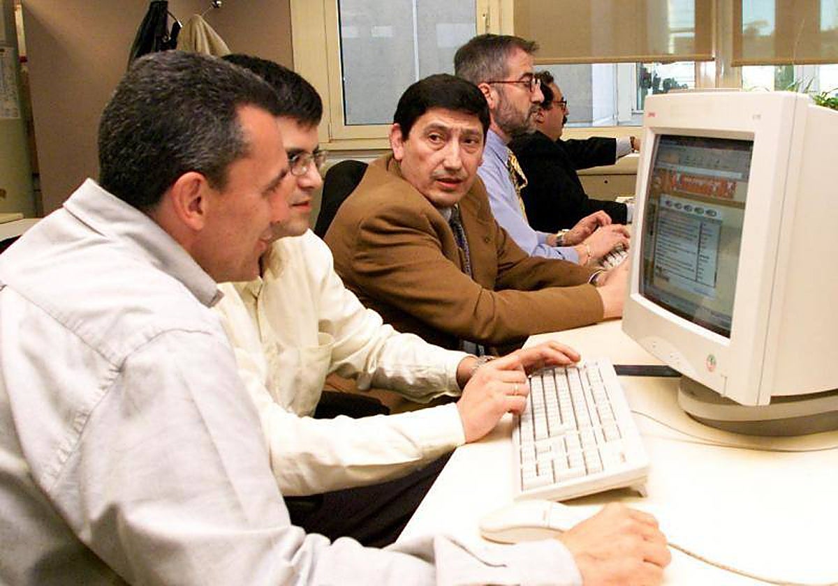 Sánchez Arminio, en una visita a ABC en 2001