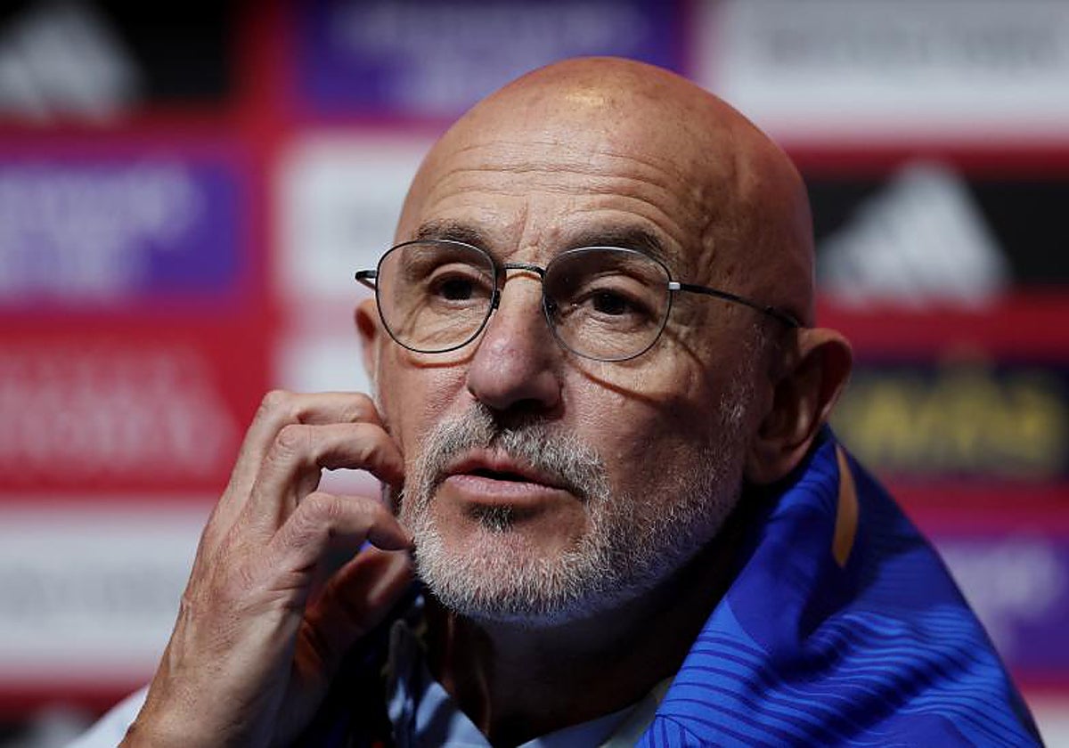 Luis de la Fuente, durante la rueda de prensa