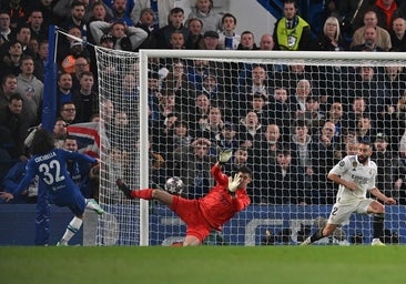 Courtois, el portero que convirtió lo extraordinario en cotidiano