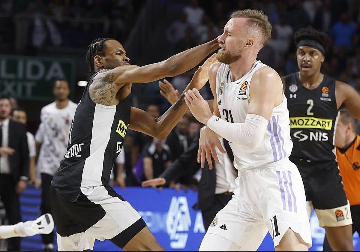Llull, que desencadenó la pelea, enfrentado con Punter