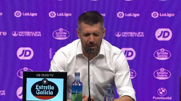 Simeone "agradece" a sus delanteros su buen hacer en los momentos clave