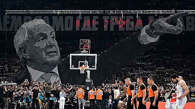 El Madrid sale vivo de un abismo