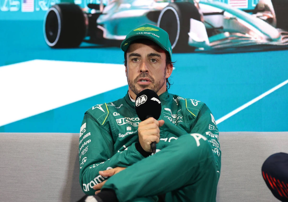 Fernando Alonso durante la rueda de prensa del Gran Premio de Miami de Fórmula 1