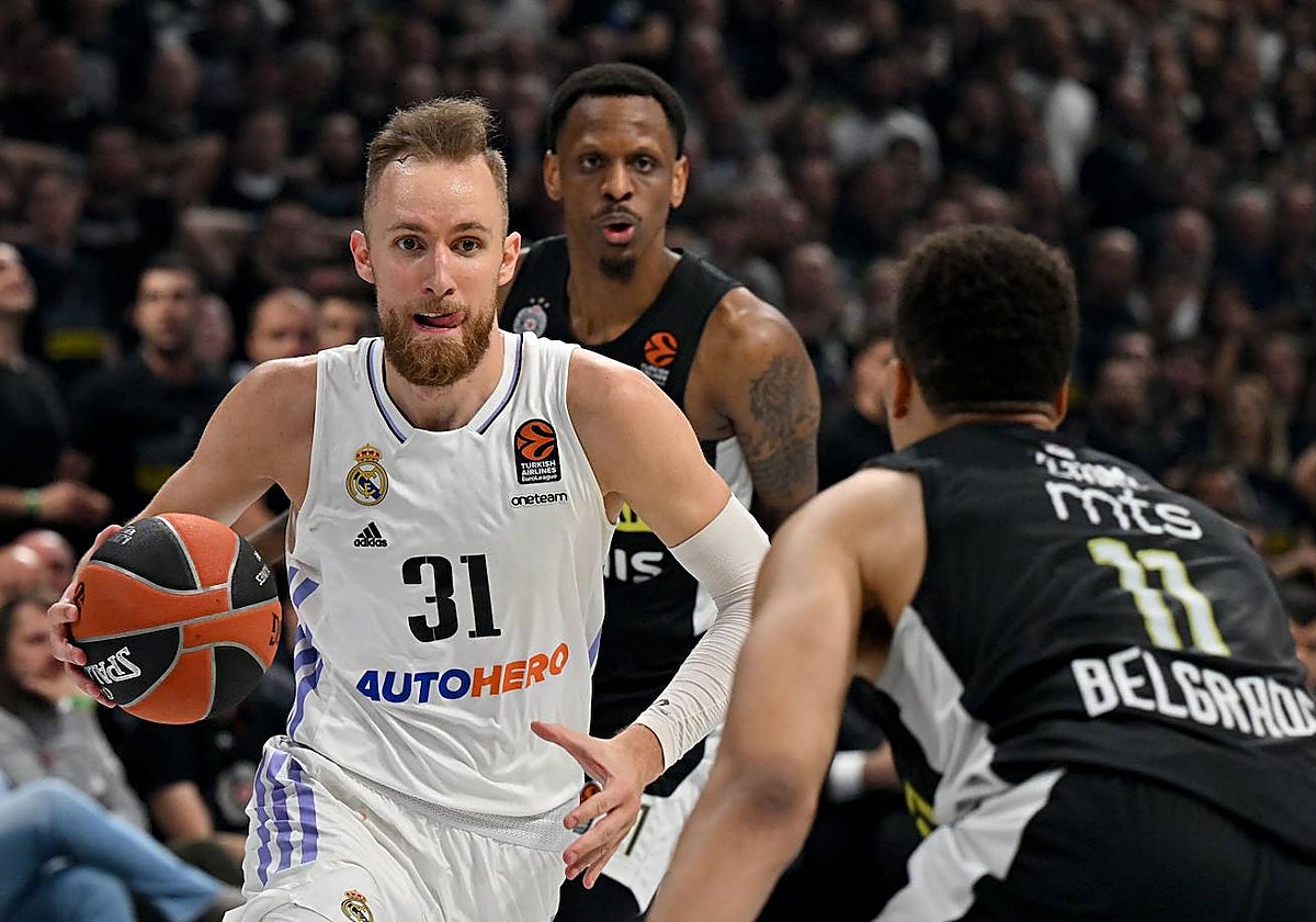 Musa, durante la serie ante el Partizan