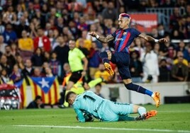 La Real Sociedad saquea la fiesta del Barcelona