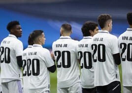 El Bernabéu muestra su apoyo incondicional a Vinicius