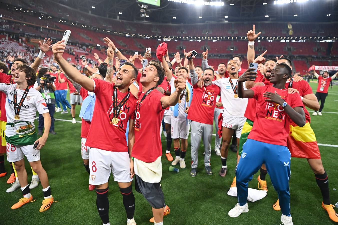 El Sevilla F.C. celebra su séptima Europa League en Budapest