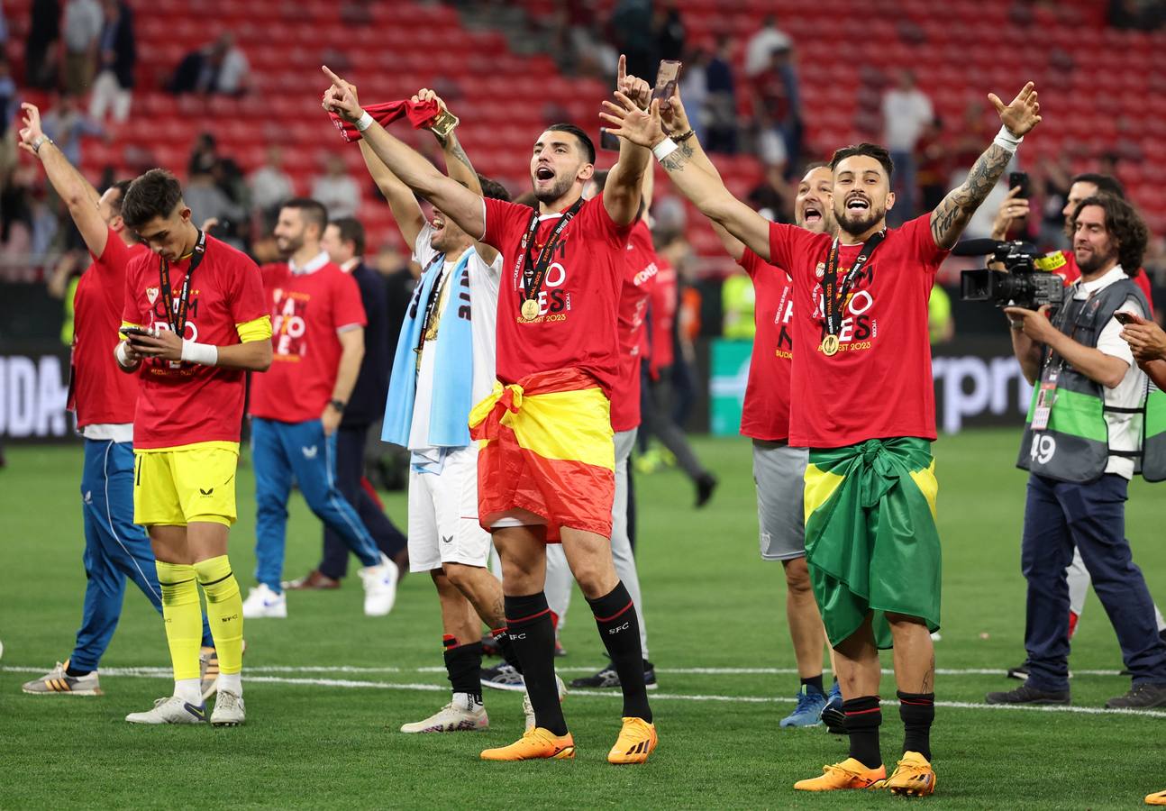 El Sevilla F.C. celebra su séptima Europa League en Budapest
