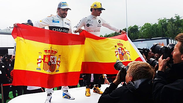 Alonso y Sainz tras el Gran premio de Montmeló en 2018