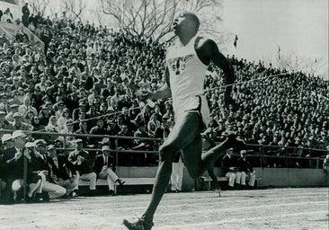 Muere Jim Hines, el primer hombre que bajó de 10 segundos en los 100 metros