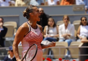 Sabalenka gana a Svitolina, abucheada por no saludar, y jugará la semifinal con Muchova
