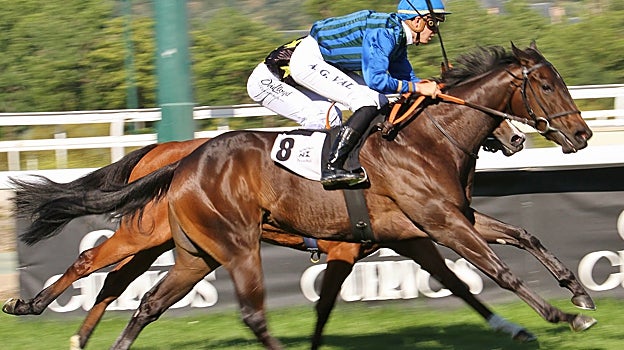 Villa de Leyva ganó la primera carrera, el  Premio Equiano