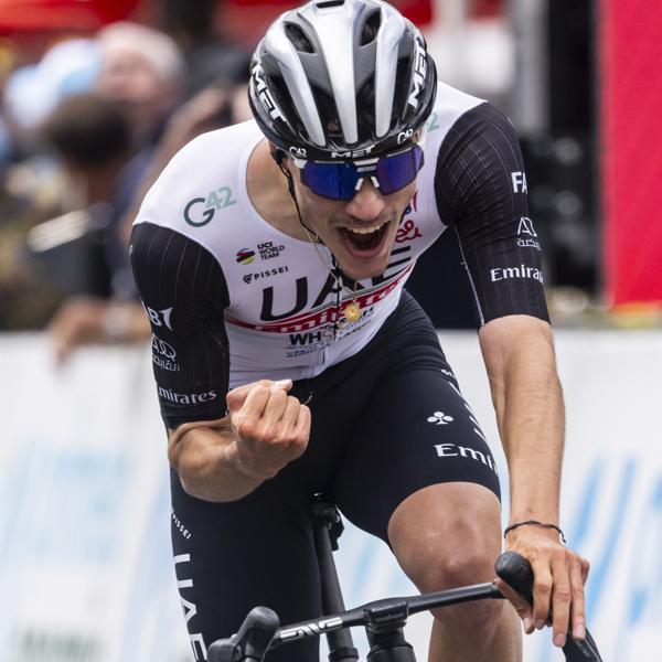 Ayuso se exhibe en la etapa reina de la Vuelta a Suiza