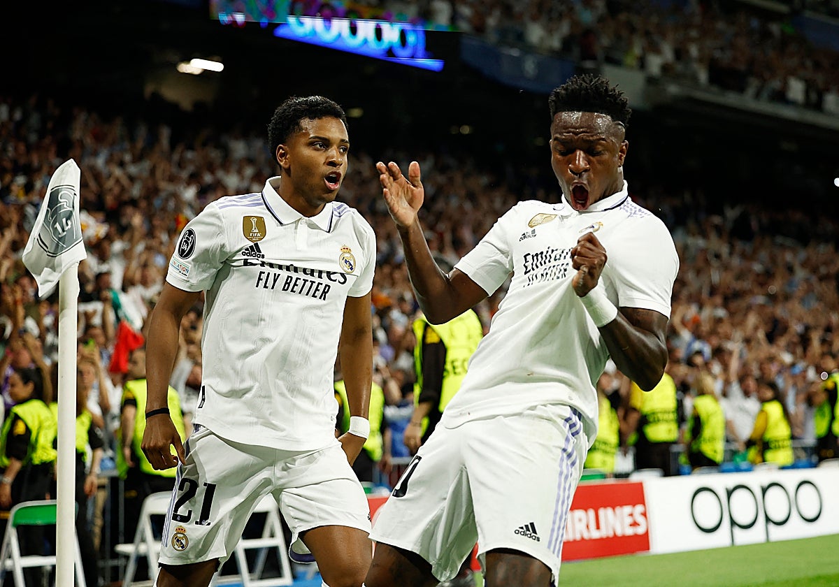 Vinicius y Rodrygo, celebrando un gol con el Madrid