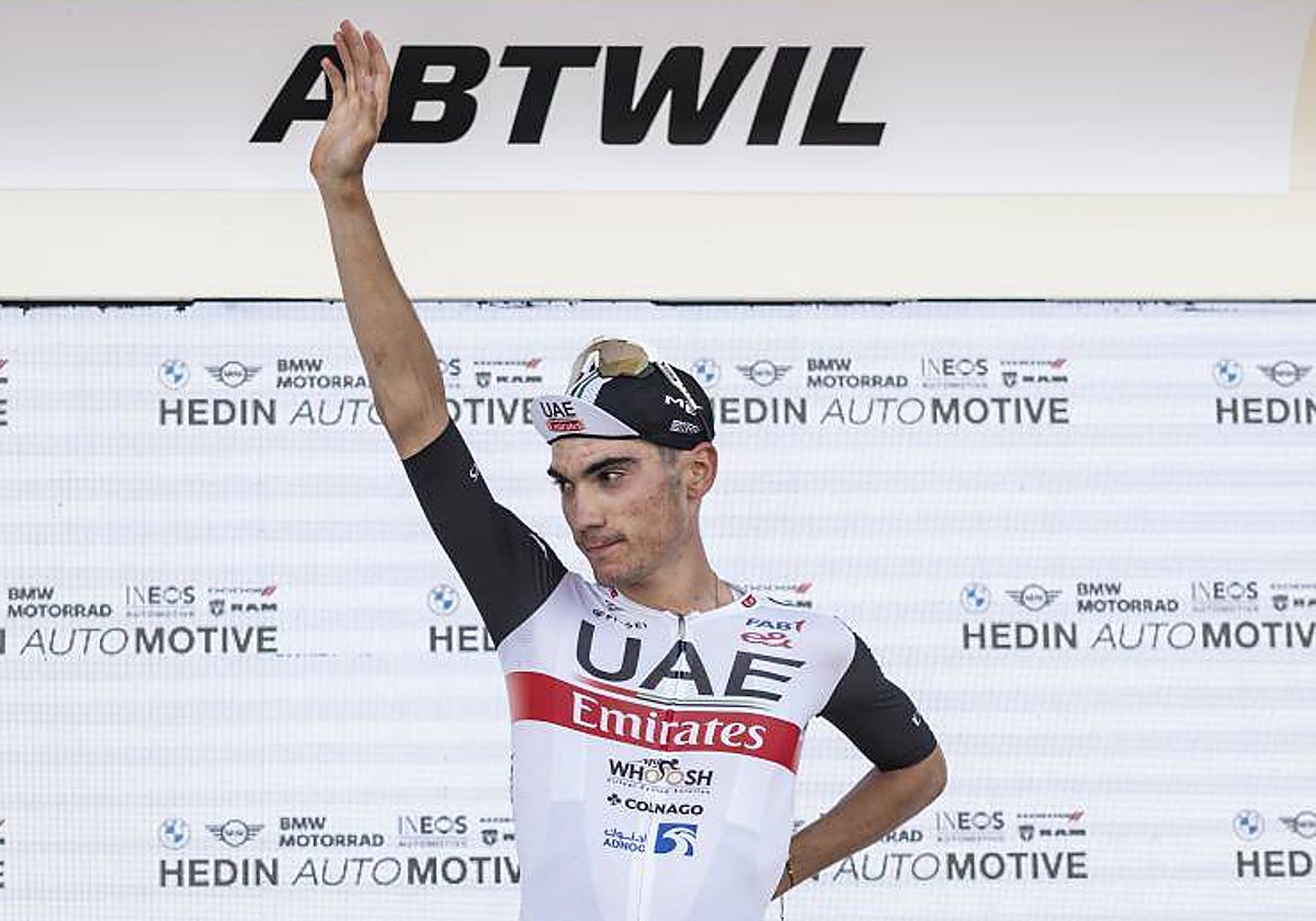 Juan Ayuso, en el podio de la Vuelta a Suiza