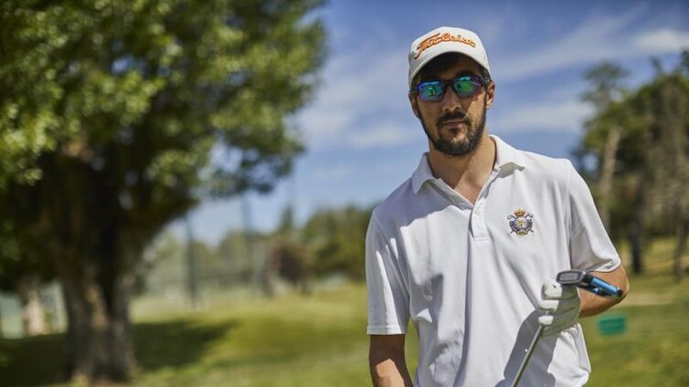 La gesta de Álex de Miguel: el milagro de jugar al golf a ciegas