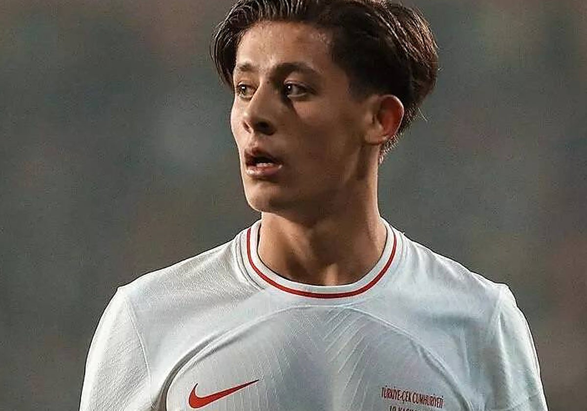 Un traje para Güler