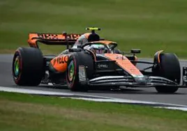 McLaren irrumpe en el peor sábado de Alonso: «Nos falta rendimiento, pero no estoy preocupado»