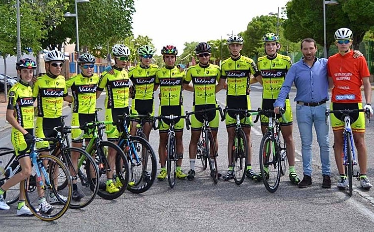 Imagen principal - Carlos Rodríguez, el liderazgo del novato