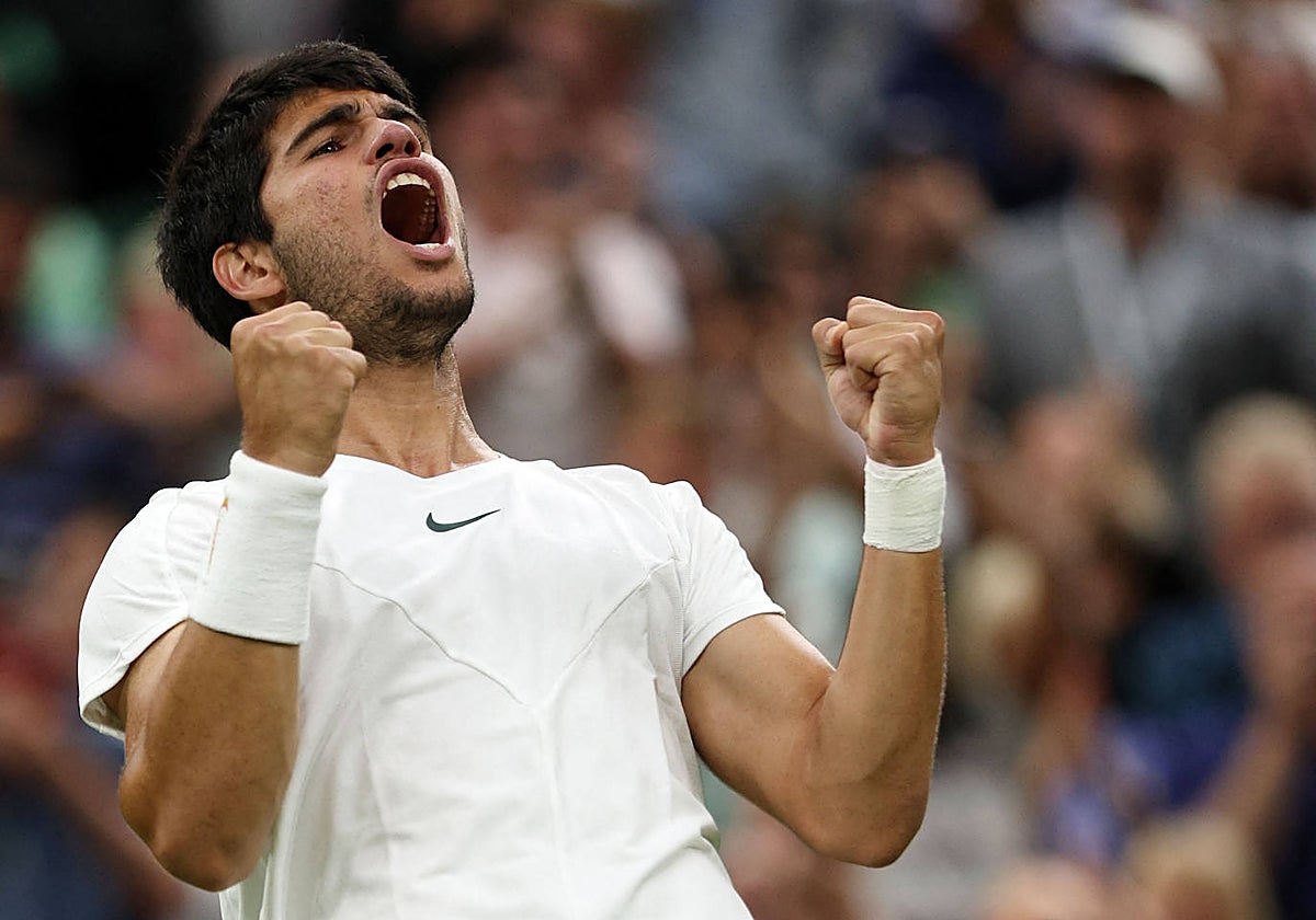 Carlos Alcaraz celebra el pase a los cuartos de final