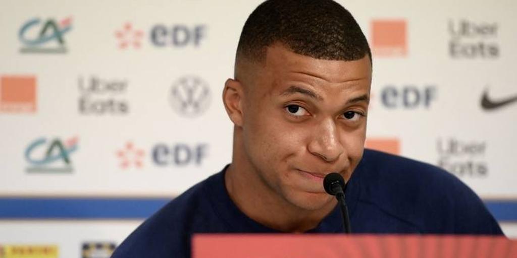 El PSG cumple su amenaza y deja a Mbappé fuera de la gira por Japón