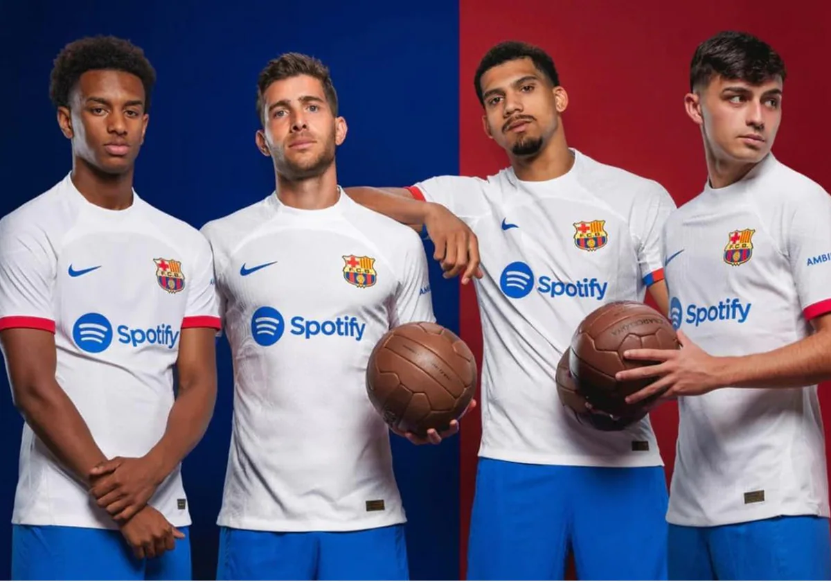 Así es la nueva camiseta del Barcelona, inspirada en el equipo