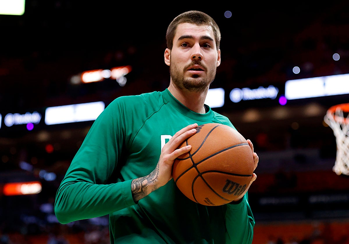 Juancho Hernangómez en su época como jugador de los Boston Celtics