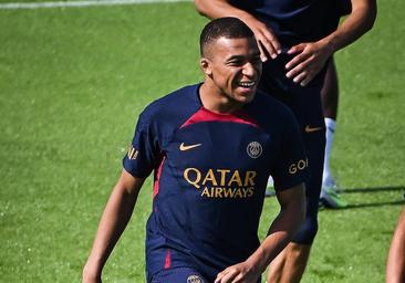 El PSG perdona a Kylian Mbappé y en Francia dan por hecho que no se irá este verano