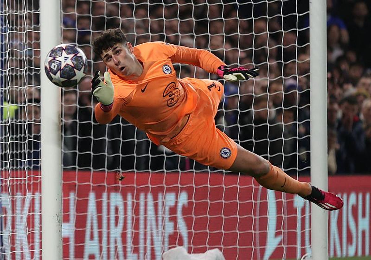 Kepa realiza una parada