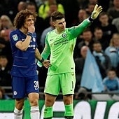 Kepa, de negarse a irse del campo en una final a la parada del año en la Premier 2022-23