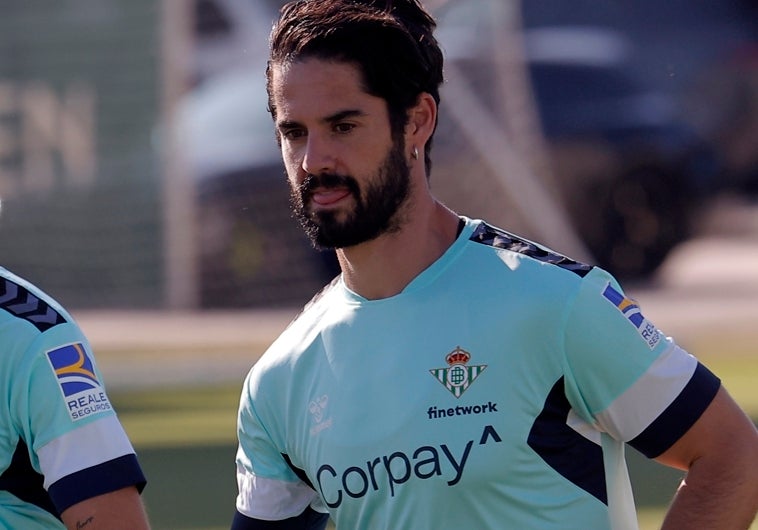 Isco, en un entrenamiento del Betis