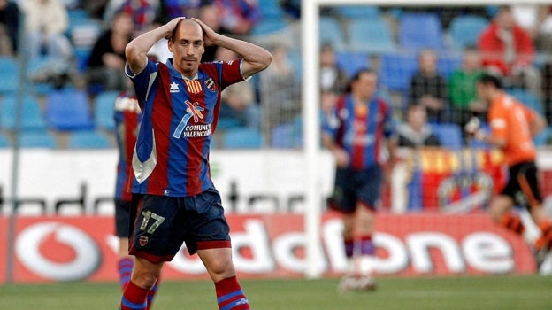 Luis Rubiales fue defensa del Levante durante varias temporadas antes de su salto a los despachos