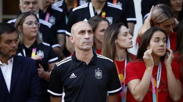 Rubiales en la recepción de Pedro Sánchez a las campeonas del Mundial, este 22 de agosto de 2023
