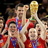 Iniesta da su apoyo a Jenni Hermoso y carga contra Rubiales: «No se puede tolerar»