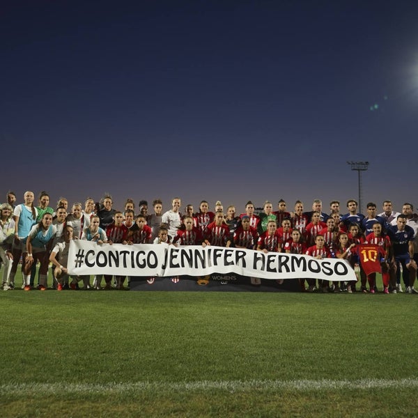 Jenni Hermoso reaparece en el palco de la final de la Women's Cup