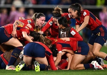 Siete historias para una estrella: el sacrificado camino de la selección femenina hasta el título mundial