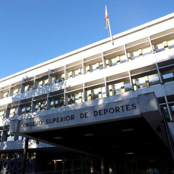 Denuncian que uno de los siete miembros del TAD es sobrino del abogado de Rubiales