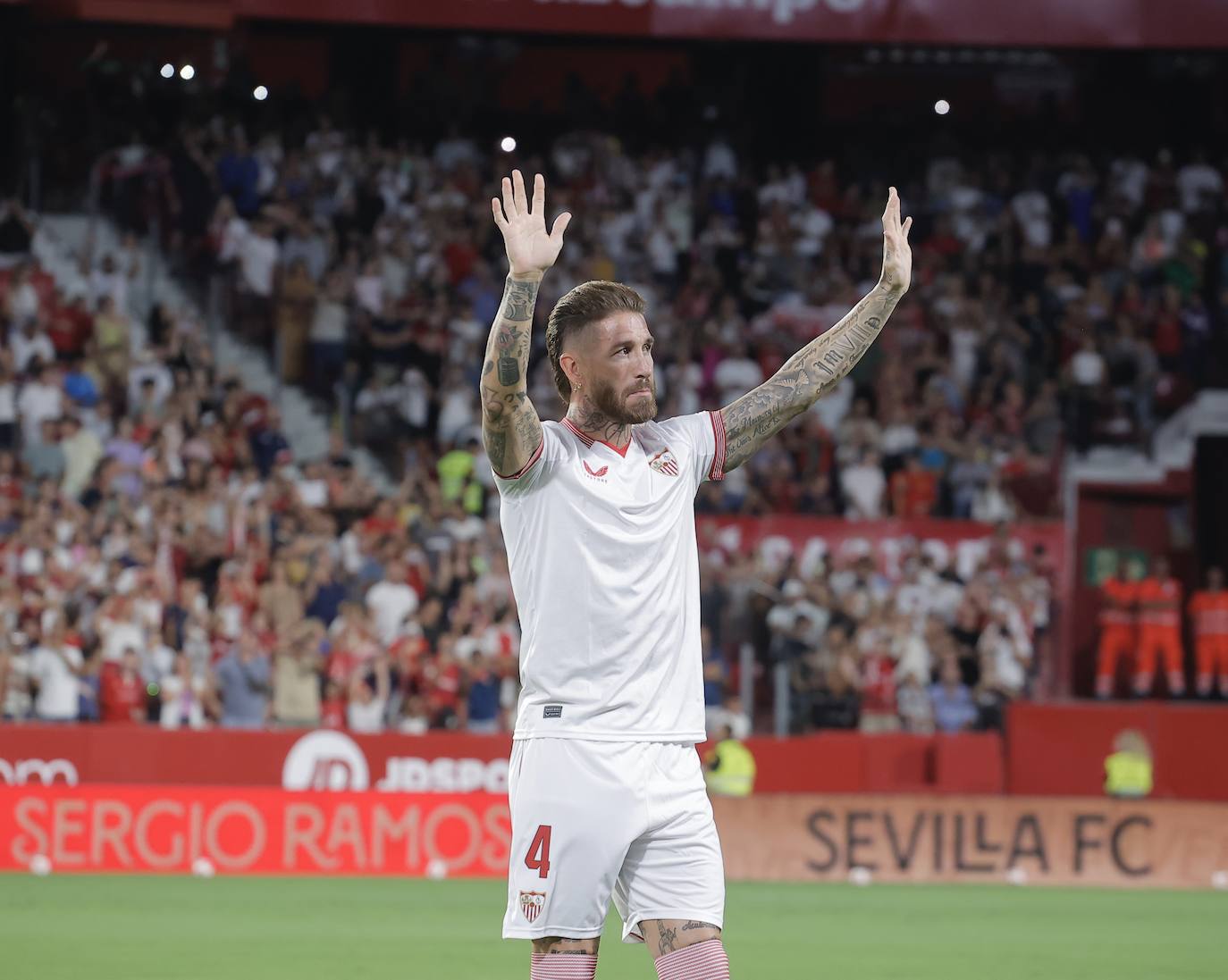 La presentación de Sergio Ramos como nuevo jugador del Sevilla FC